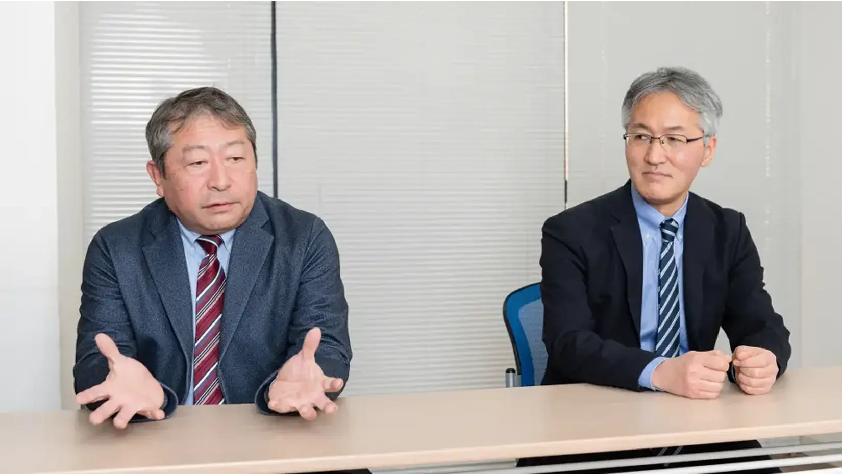 株式会社パブリ 代表取締役 藤川様（左）、システム部 中村様（右）