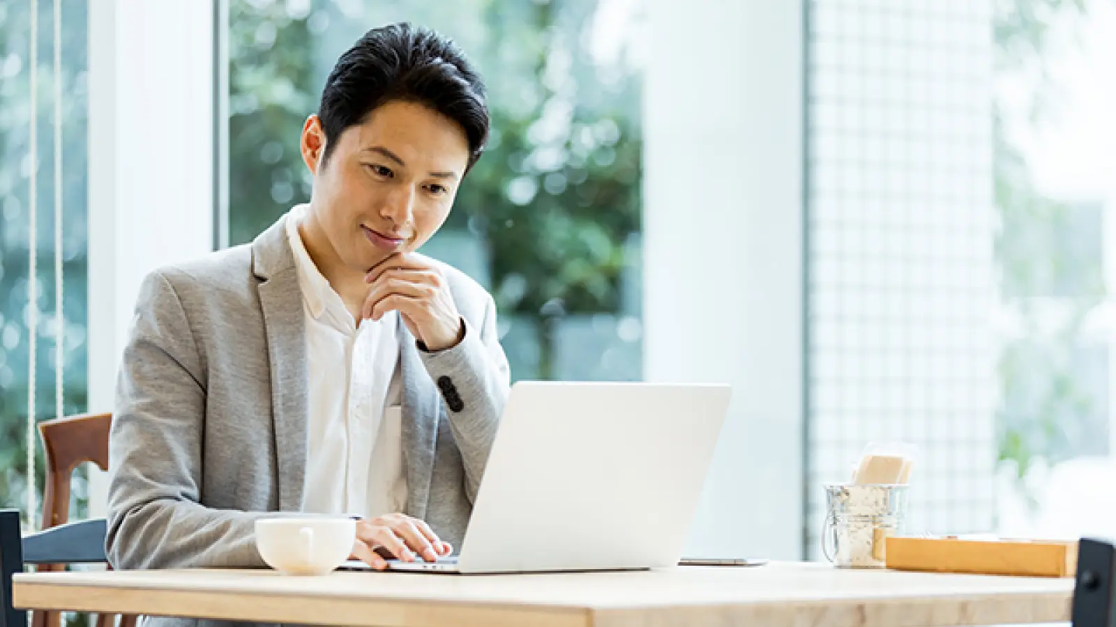 法人化のメリットとは？個人事業主から切り替えタイミングを解説