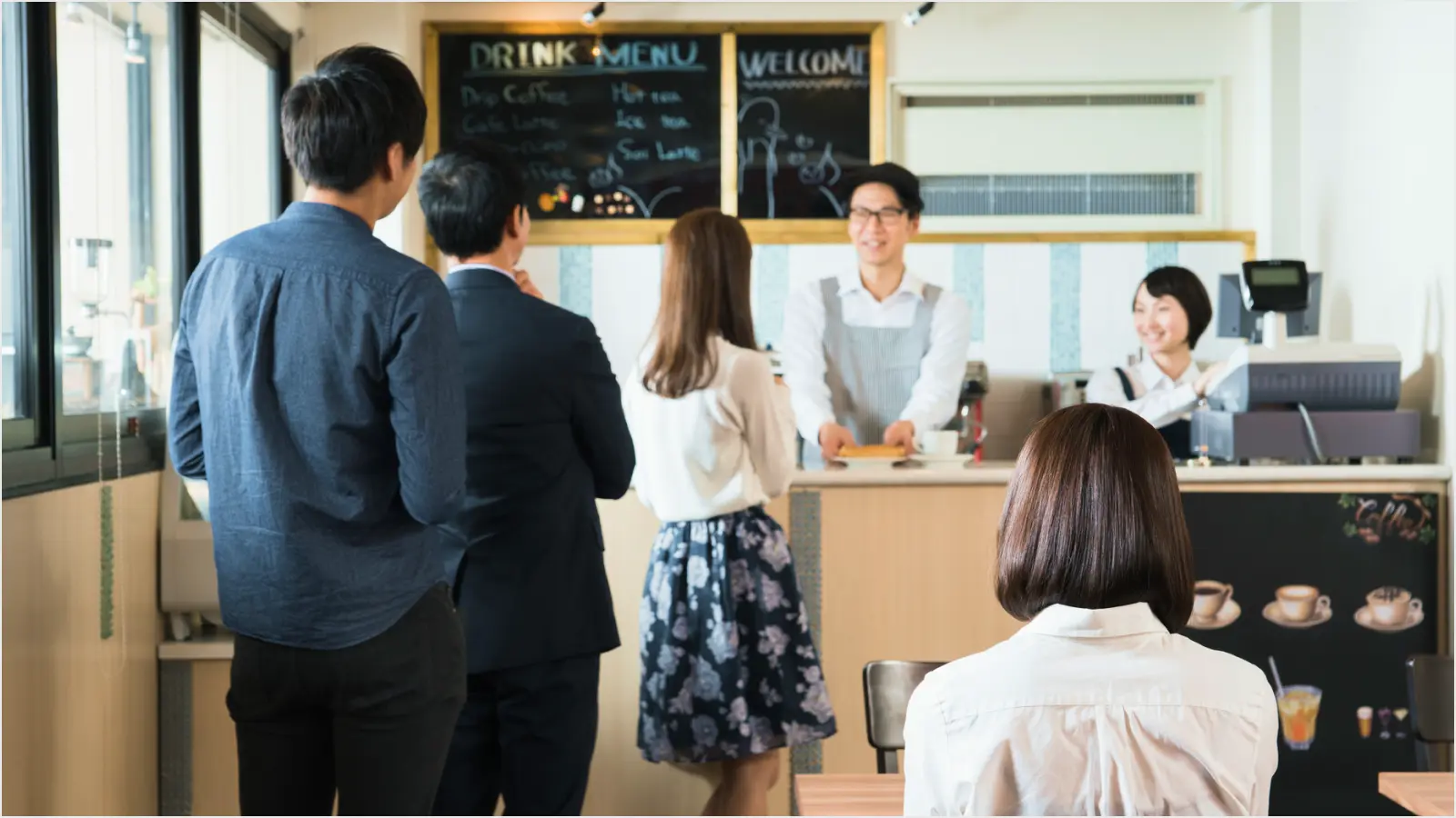 飲食店がまず抑える４つの集客方法！成功のコツや生じる課題も解説