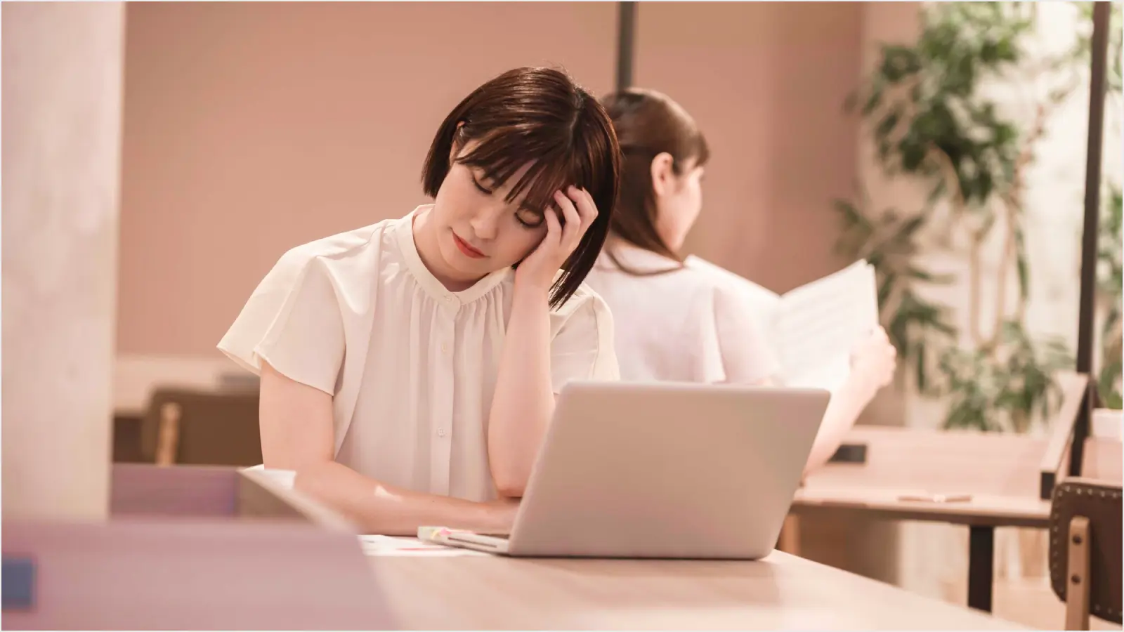 Wi-Fiが届かない！4つの原因と5つの解決策をわかりやすく解説